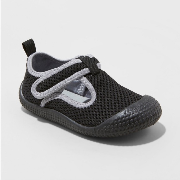 cat and jack swim shoes